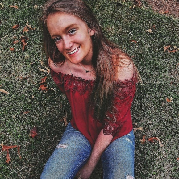 Meet Your Posher!! - Picture 1 of 1